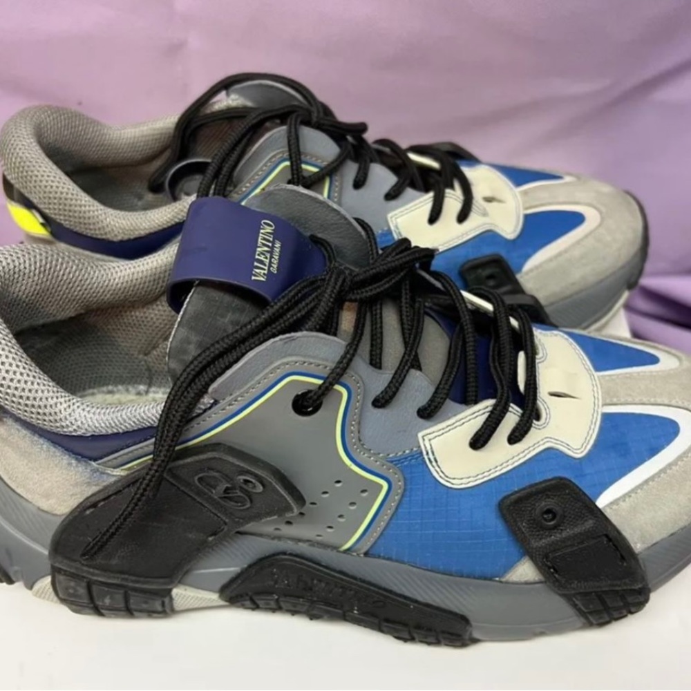 Authentic Valentino Garavani VLTN TTC75Y2 Mens Sneakers Size 41! Ships Fast!!